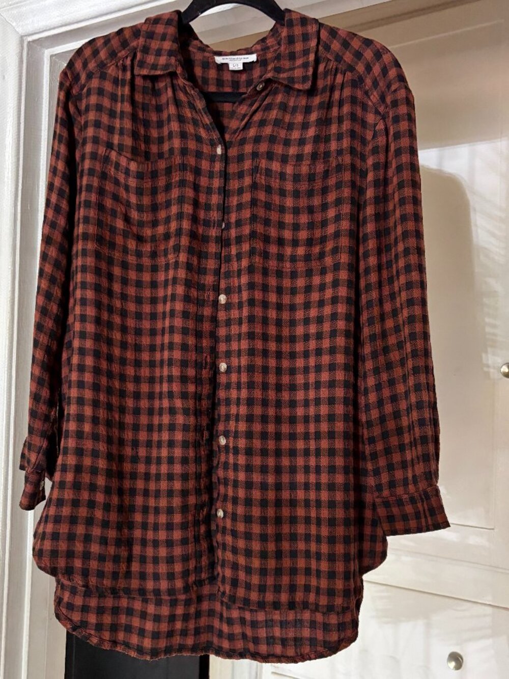 BeachLunchLounge Buffalo Plaid Tunic Top Large Rust Black Button Front Fall 🍂